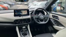 Nissan Qashqai 1.3 DiG-T MH Tekna 5dr Petrol Hatchback